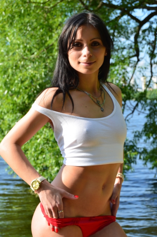 Арина, 22 года, 1 размер груди